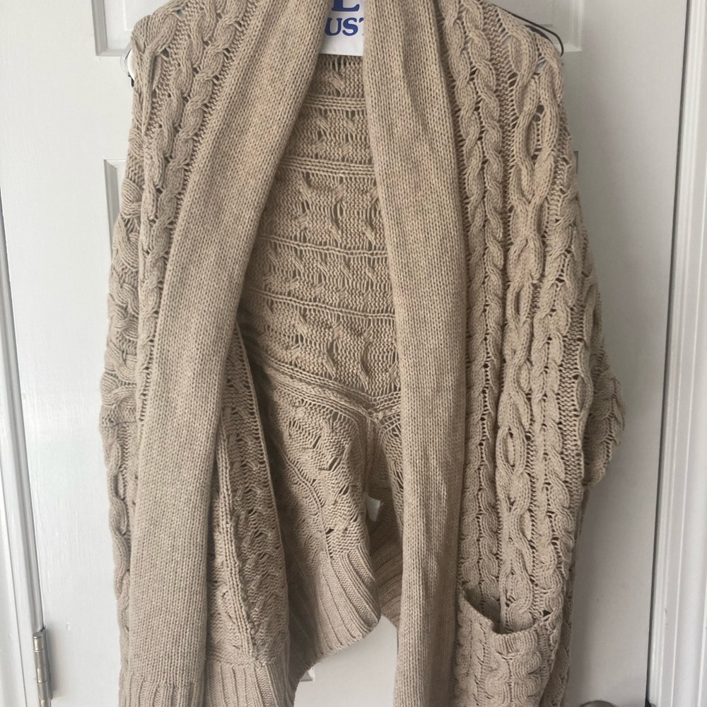 Vince Cable knit sweater size small